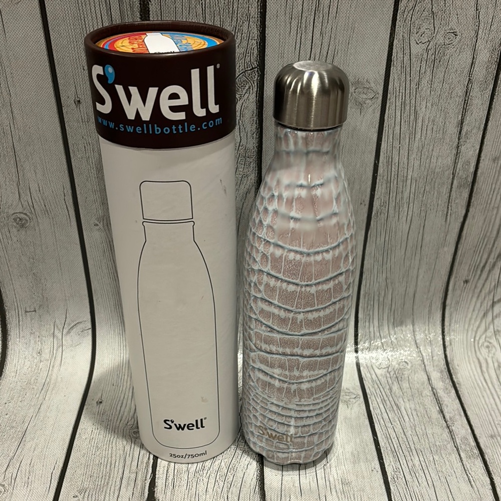 S'well  Blanc Crocodile exotic collection Water Bottle new in box